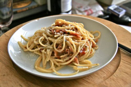 Spaghetti integrali alla carbonara vegan